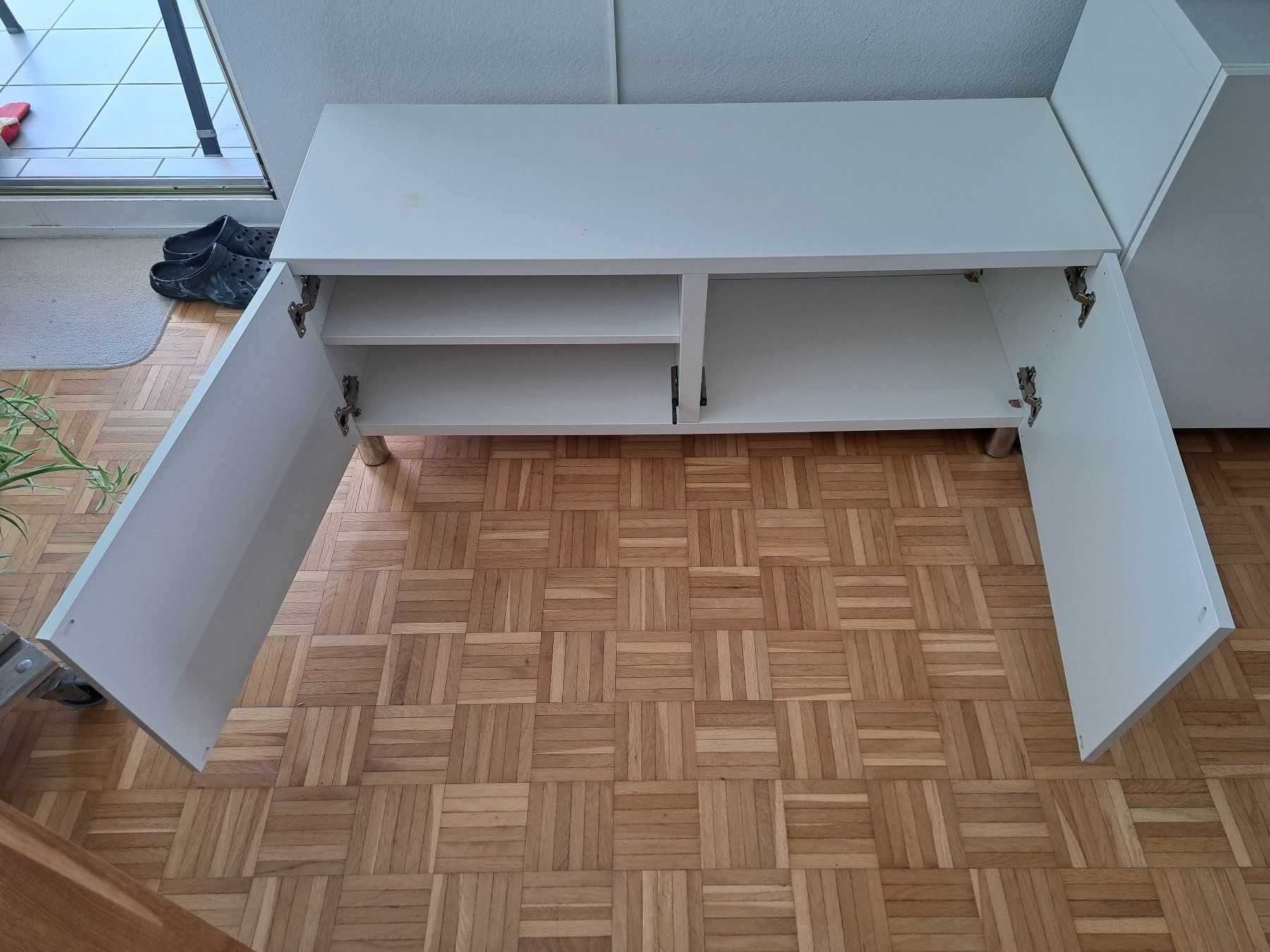 Ikea Mobili TV: Wohnzimmermöbel 120x42x48cm weiss – Usato da Effretikon venduto da Skycon 1