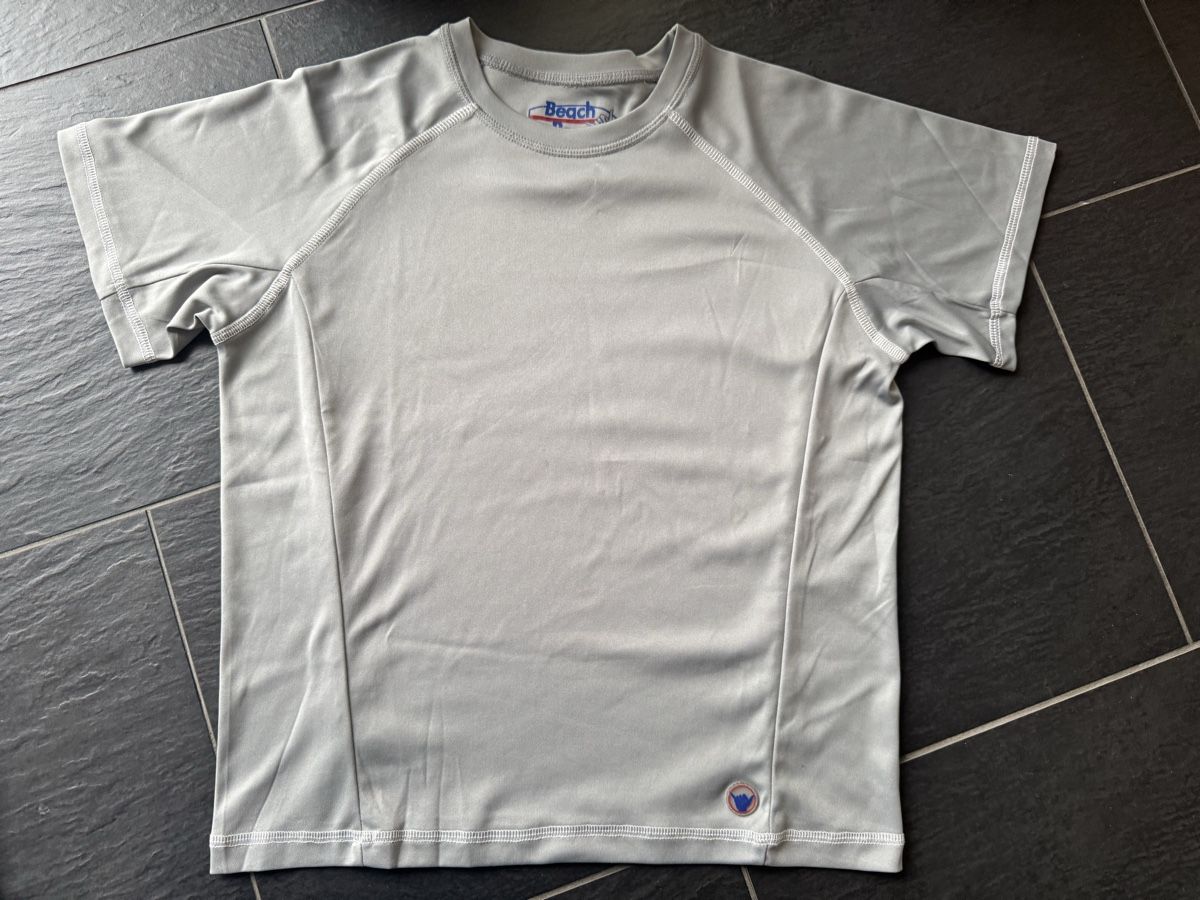 Camicie, T-shirt & Polo: Badeshirt  Gr. 140 – Nuovo (secondo la descrizione) da Effretikon venduto da Spatz2012