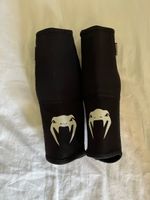 Venum Knöchel Pads For MMA & Muay Thai - Black/Silver