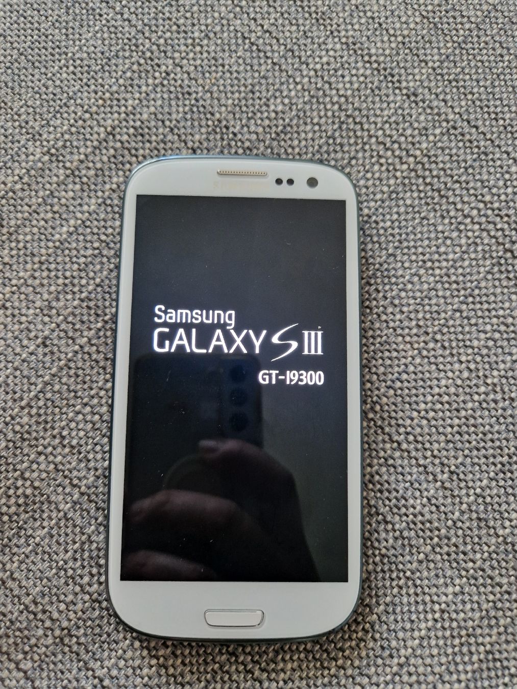 Samsung Handys / Smartphones: Samsung Galaxy S3 weiss  – Gebraucht aus Reinach BL von Tinkerbelly27 2