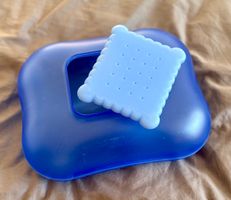 Alessi Blaue Keksdose Biscuit Mary