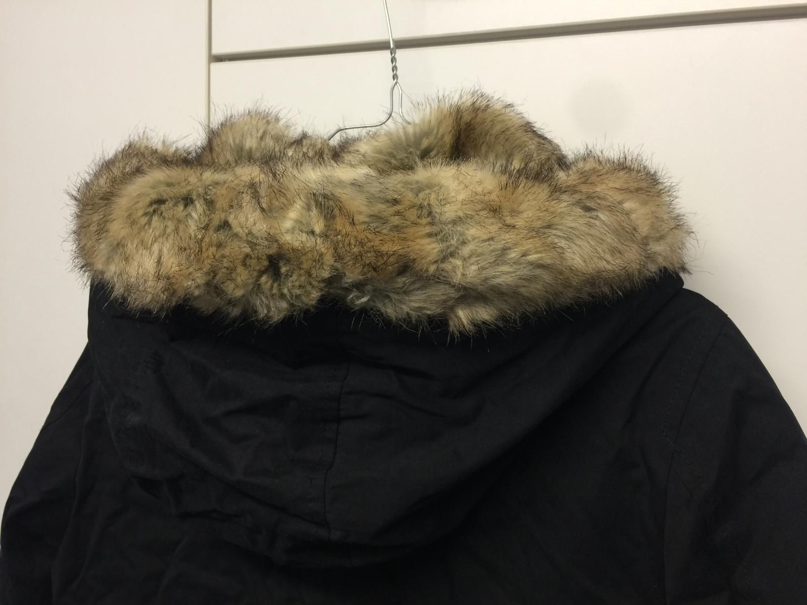 Giacche: Winterjacke "Design for you" Grösse S – Usato da Zumikon venduto da Lenochka 4