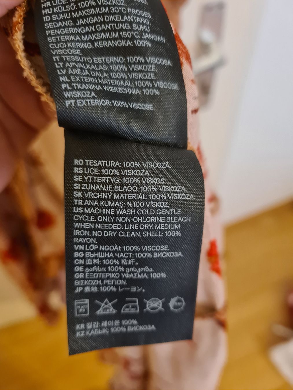 H&M Kleider: Wunderschönes Maxikleid / langes Wickelkleid Gr. XL – Neu (gemäss Beschreibung) aus Zürich von nel_k752 5