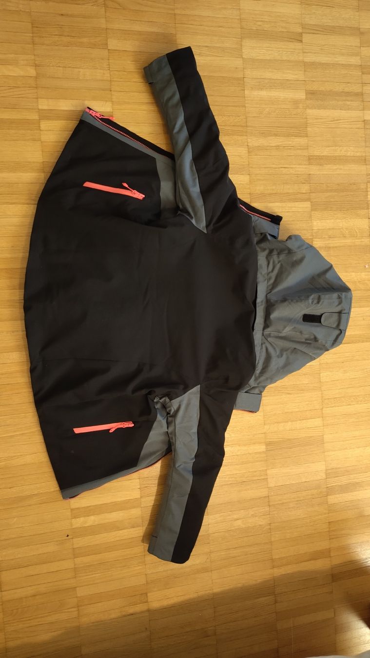 Sci: Icepeak Skijacke Mädchen Gr 128 – Usato da Lausanne venduto da neuquen 3