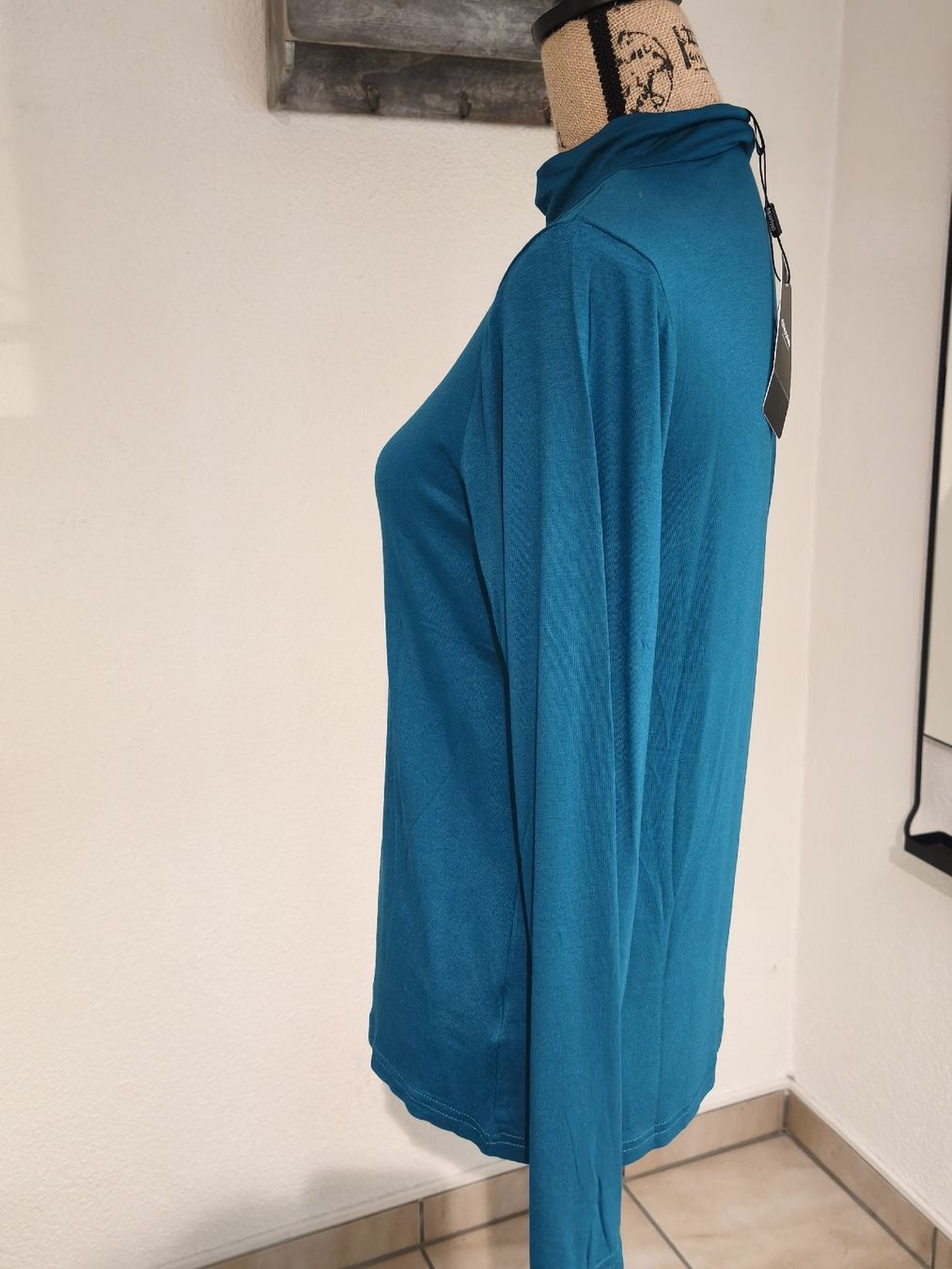 Pullover & Sweatshirts: Damen Rollkragenpulli petrol Grösse L neu – Neu und originalverpackt aus Emmetten von SecondhandSiska 1