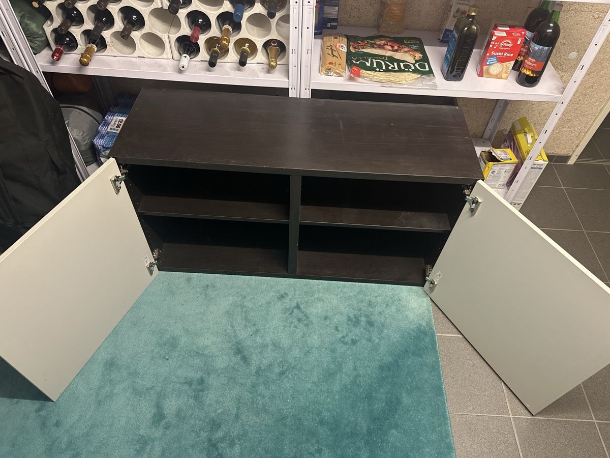 Commodes: Sideboard von zweitürig – D'occasion à Gattikon par Rolandschwab 2