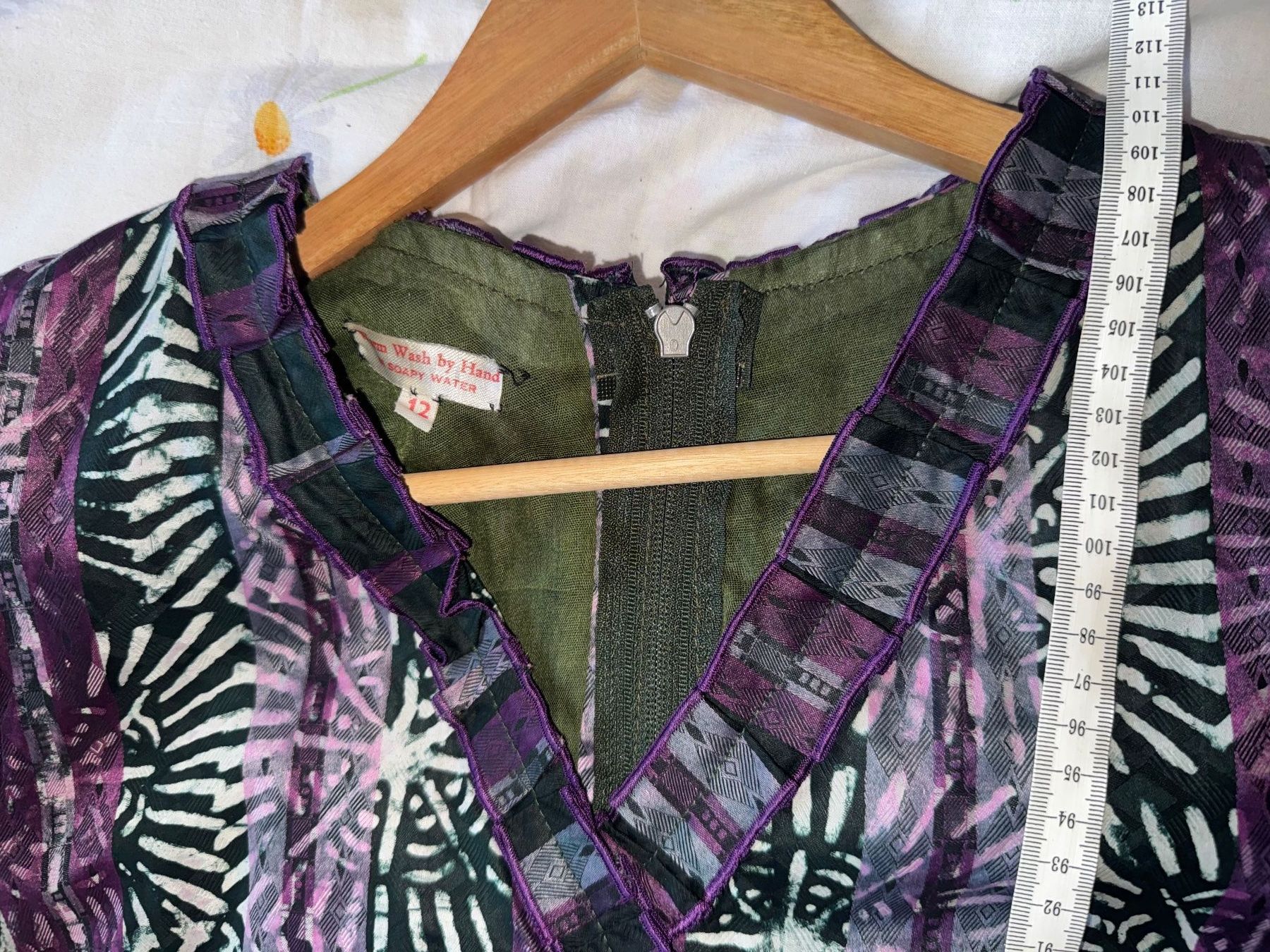 Vestiti: Robe VINTAGE imprimée violette et verte taille 12 – Usato da Ovronnaz venduto da Etagne68 7