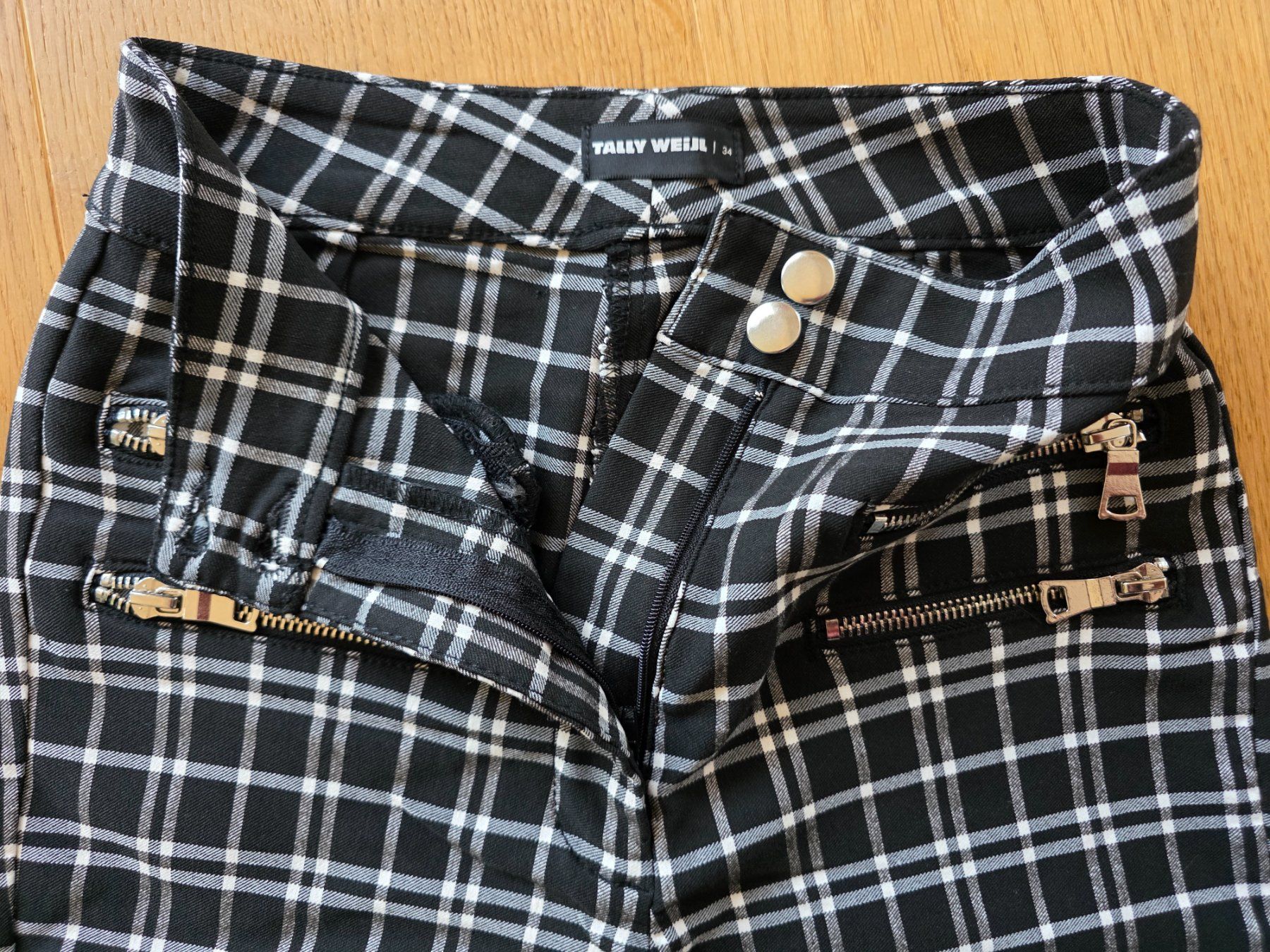 Calze & Collant: Schöne Legging / Stoffhose Gr 34 – Nuovo (secondo la descrizione) da Richterswil venduto da Rem2011 2