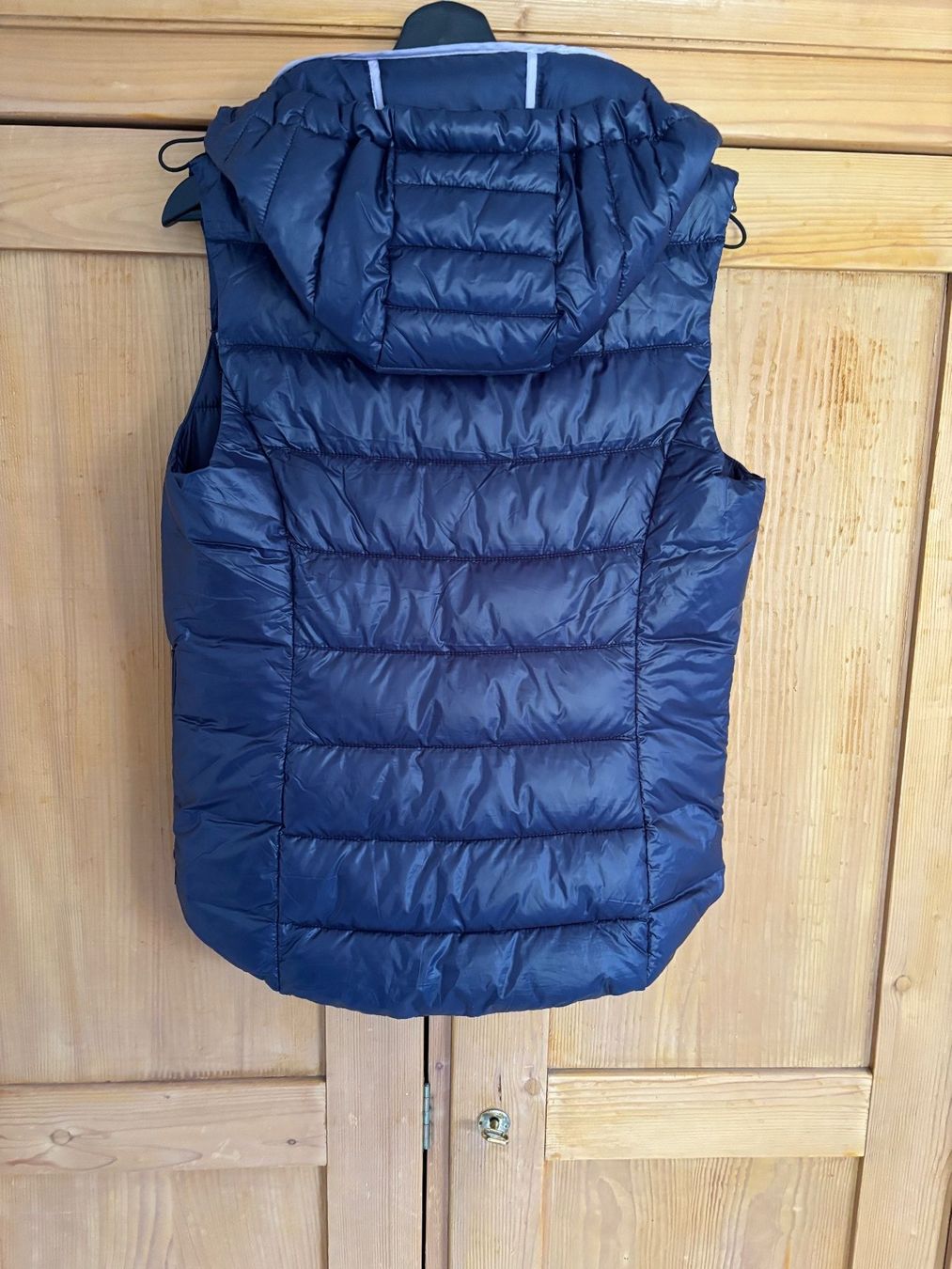 Esprit Jacken: Daunenjacke ESPRIT – Gebraucht aus Sutz von ber_nwq9 1