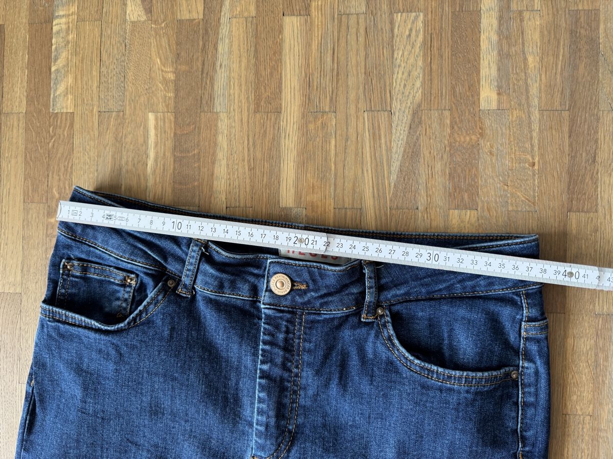 Pieces Jeans: Jeans PIECES Grösse XL/32 dunkelblau – Gebraucht aus Münsingen von sam_528s 3