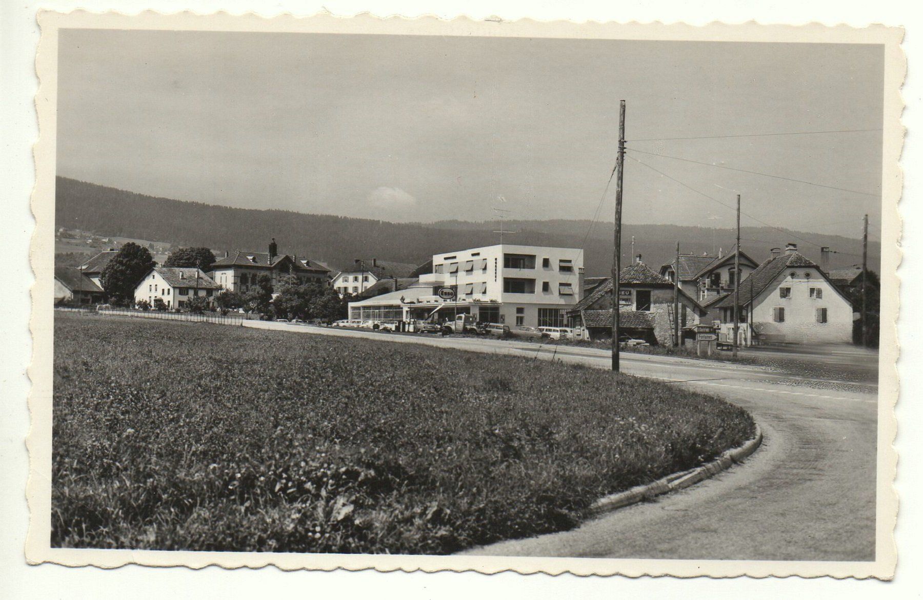 Cartoline postali: BOUDEVILLIERS Auto - Tankstelle Esso – Nuovo (secondo la descrizione) da Jona venduto da philajona