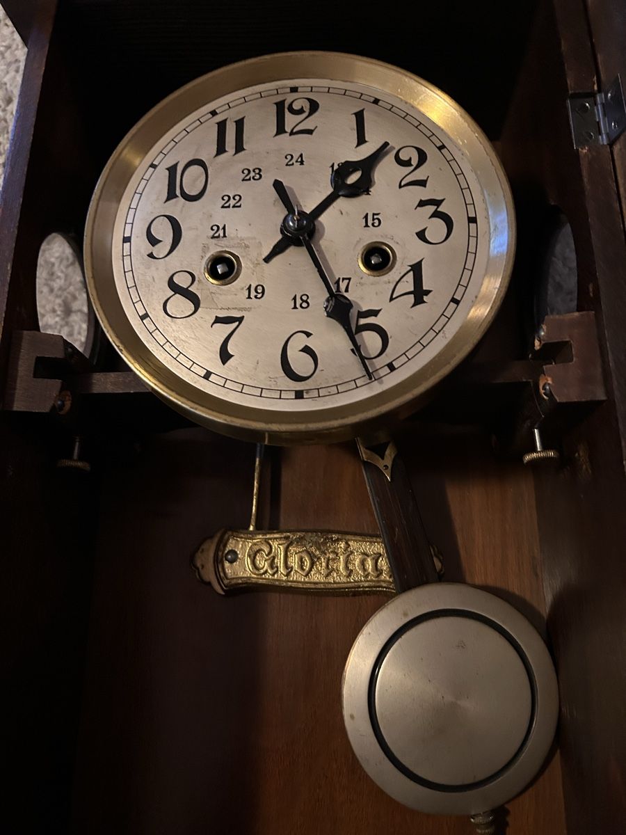 Uhren: Gustav Becker Wanduhr aus Holz – Gebraucht aus Olten von Buckybadger72 1