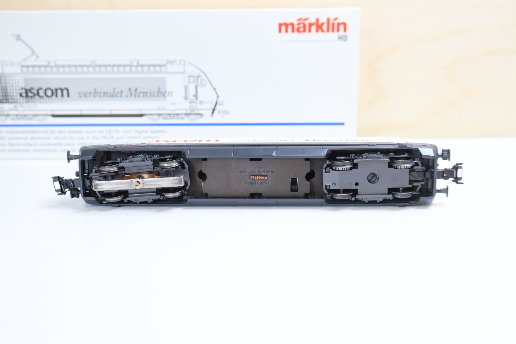 Märklin Modellini di ferrovie: Märklin SBB Re 460 E-Lok "ascom" 34617 Digital - H0 – Usato da Winterthur venduto da Monstera 7