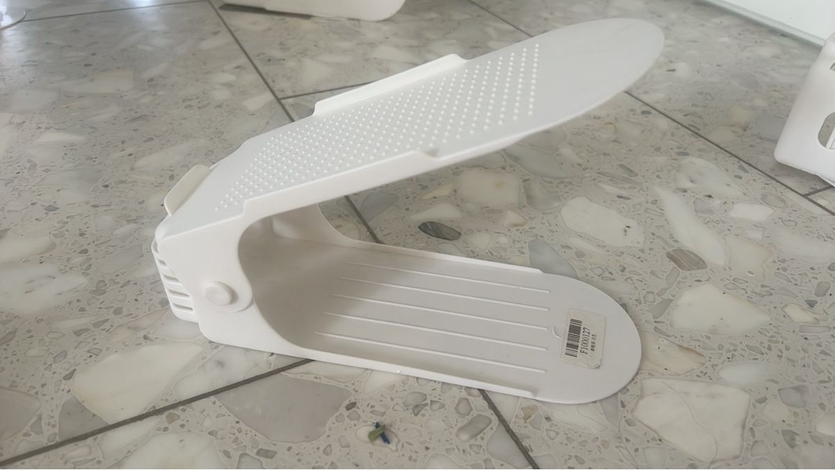 Equipement de magasin & Foires: 16x Schuhstapler Weiss Universal – D'occasion à Luzern par mcaluzern