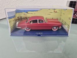 Jaguar 420 G MK 10. Tintin et Milou