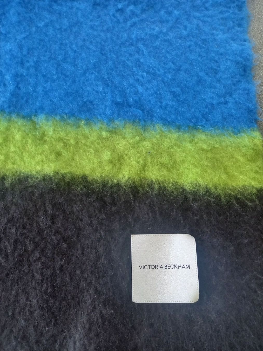 Coperte: Victoria Beckham Sofadecke – Usato da Hünenberg venduto da 1902 1