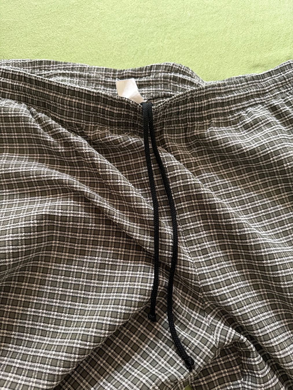Pantalons: Think0Pink pantaloni vintage – D'occasion à Sementina par bru_vpp5 5