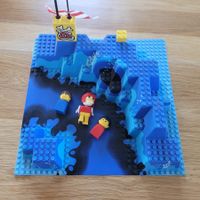 Lot plateau et personnage LEGO