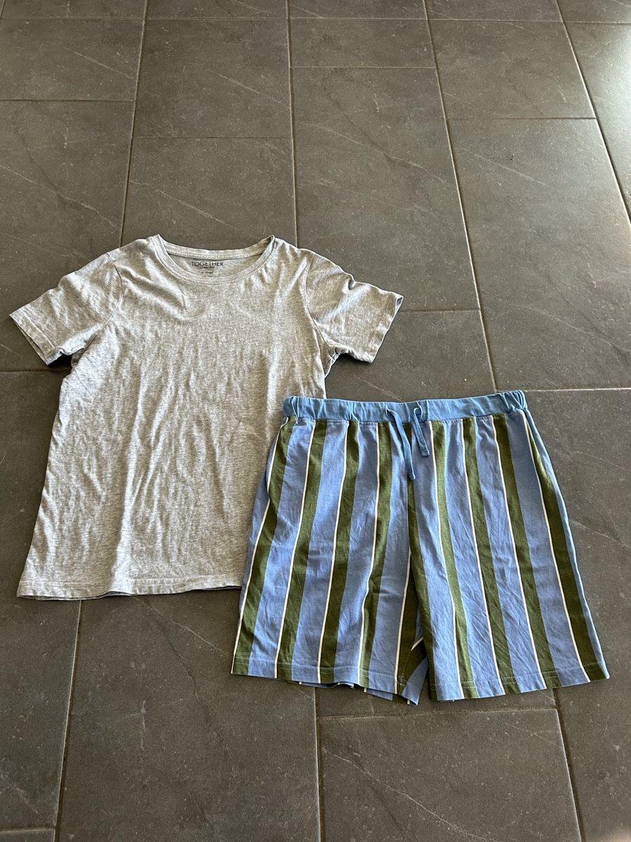 Tchibo Pigiama & Simili: Tchibo Pyjama kurzarm, Gr. 158-164 – Usato da Dübendorf venduto da Ecacace