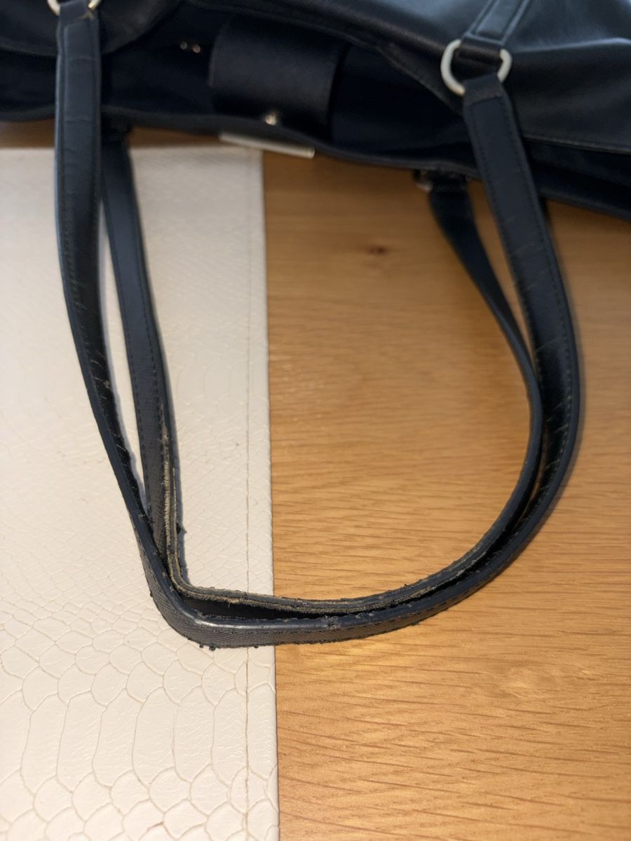 Tommy Hilfiger Borse da donna: Borsa Tommy Hilfiger nera, spaziosa ed elegante – Usato da S. Antonino venduto da LIKA91 4