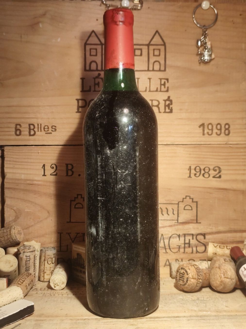 Vino: 1974 Saint Emilion Château Lassègue – Nuovo e nell'imballaggio originale da Büsserach venduto da Vintage-vins 3