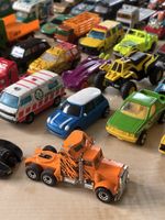 Lot ca 60 Spielzeugautos