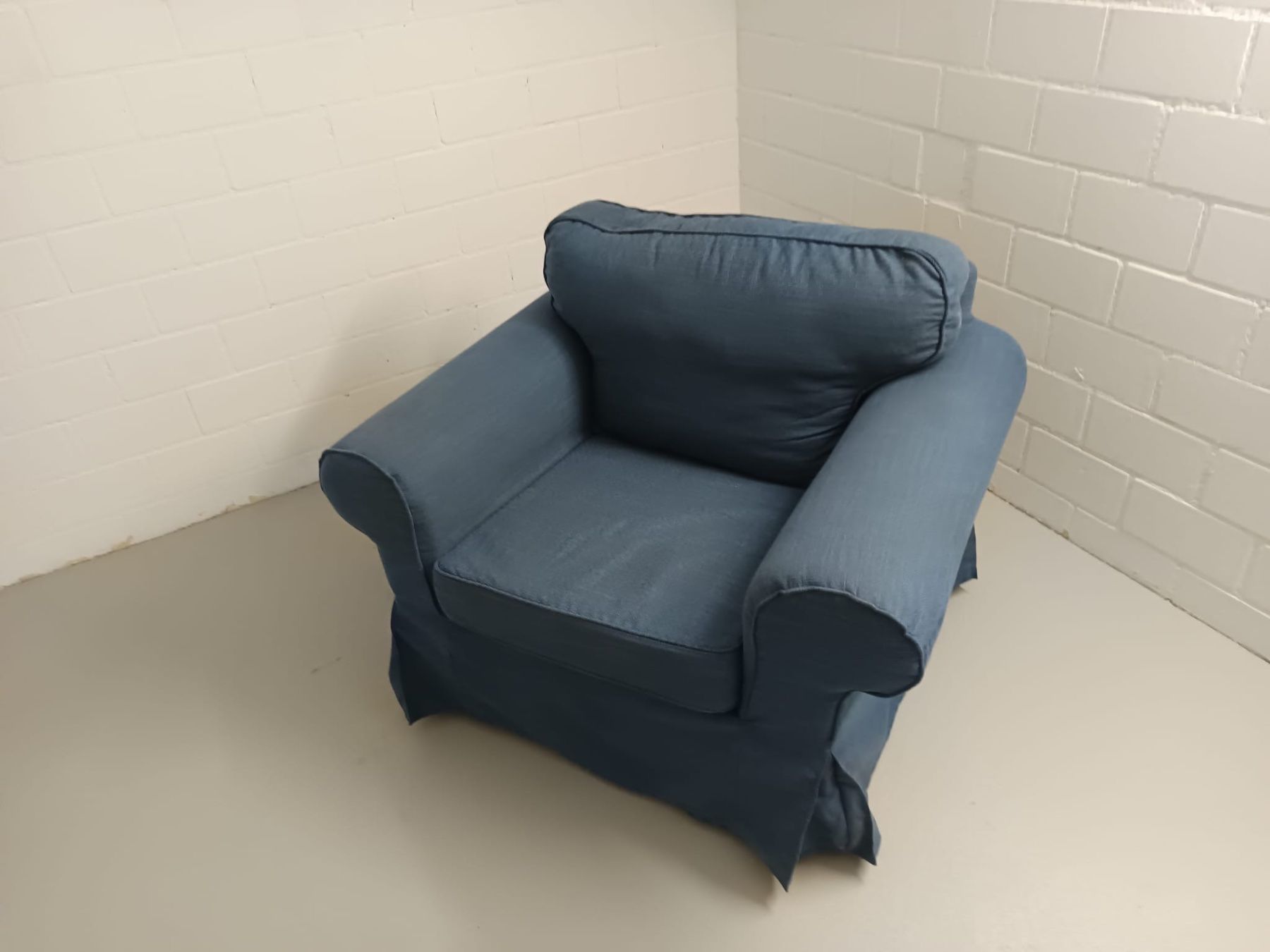 Ikea Fauteuils: IKEA EKTORP Sessel – D'occasion à Ostermundigen par samantahaeni