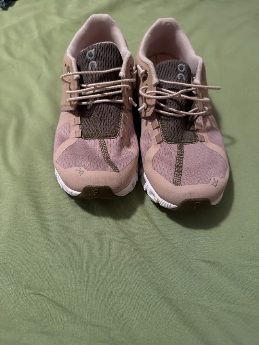 On Damenschuhe: ON shoes – Gebraucht aus Sementina von bru_vpp5