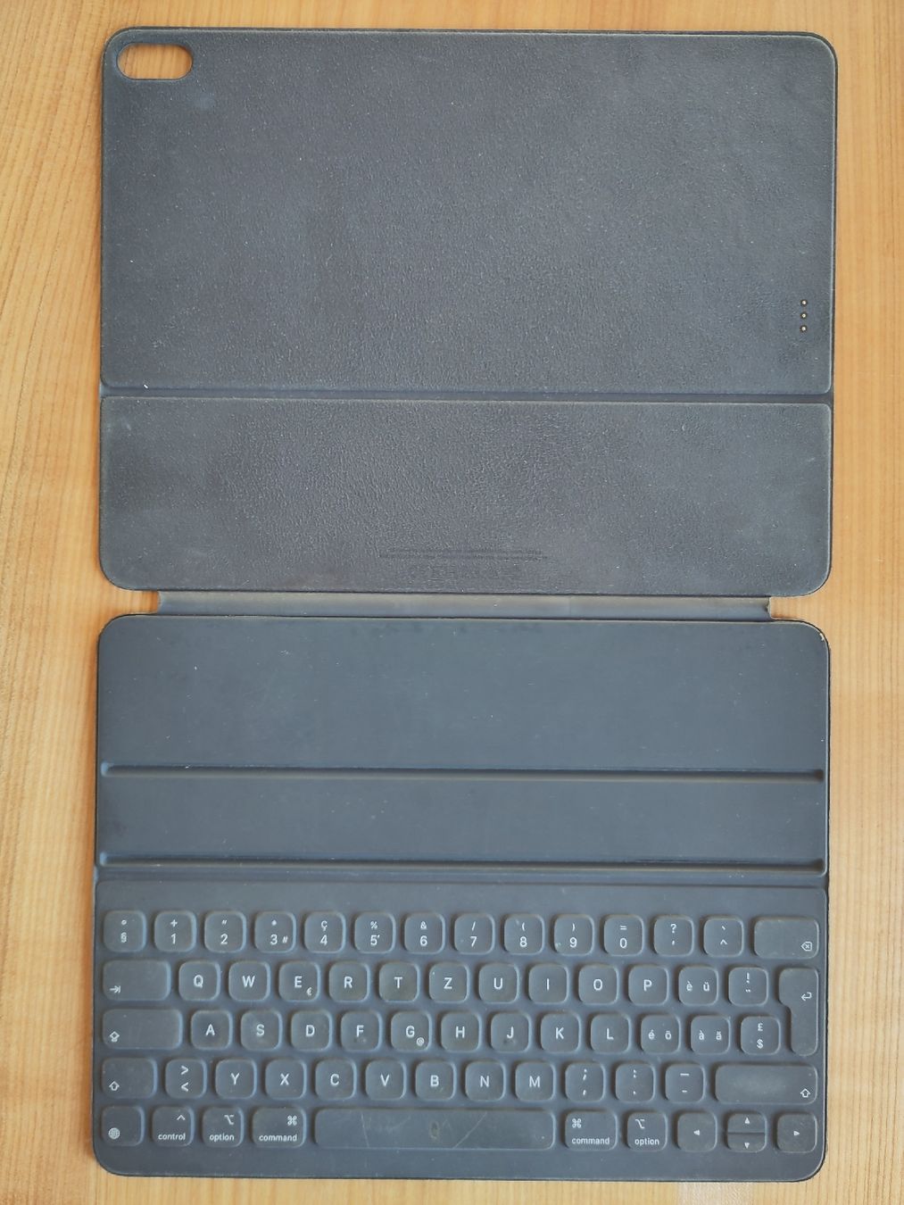 Apple Covers & Borse: Apple Smart Keyboard Folio iPad Pro 12.9 – Usato da Bern venduto da lito26 2