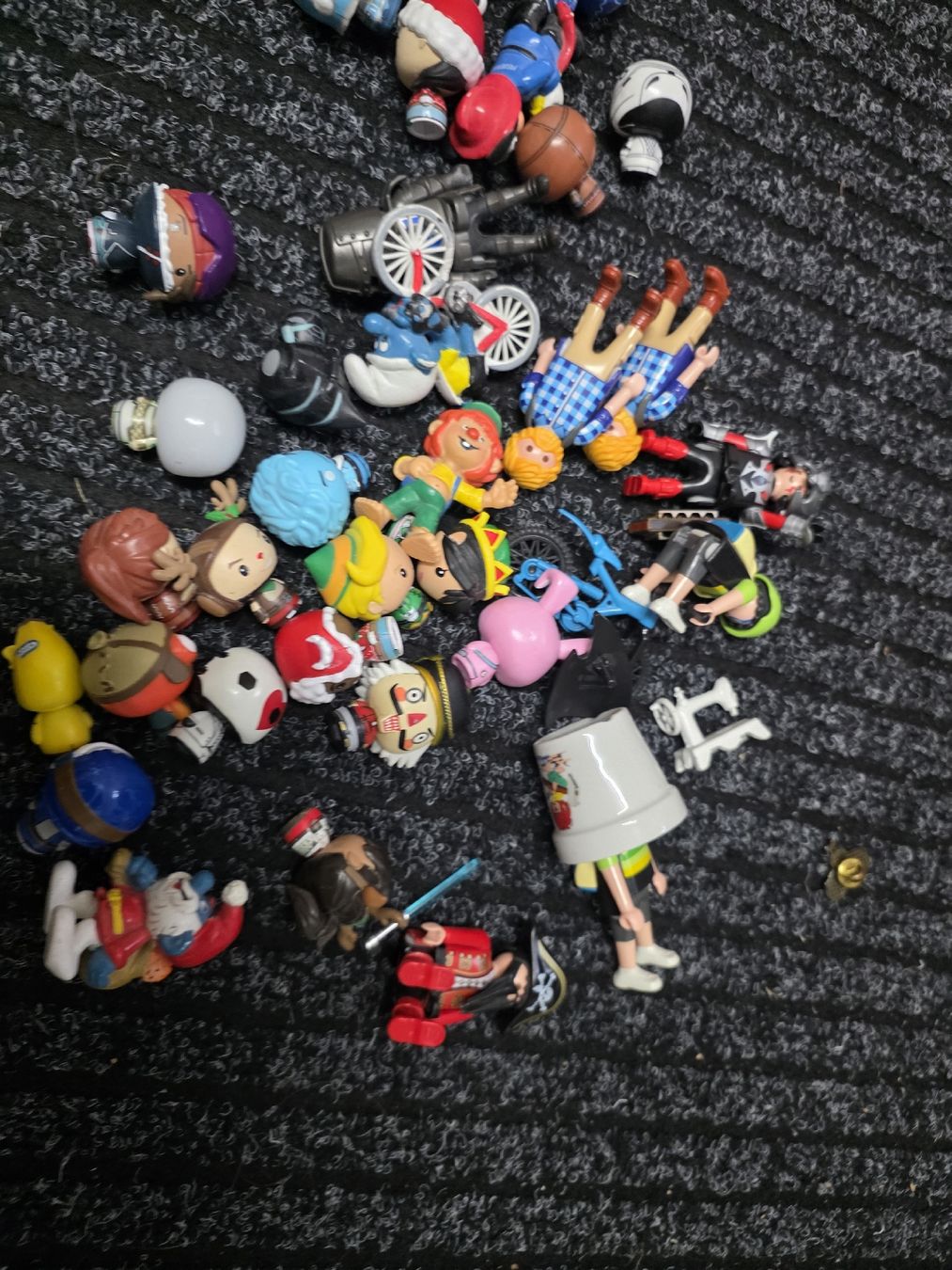 Figurines: Konvolut Figuren Figur – D'occasion à Dorf par Echo_Elements 2