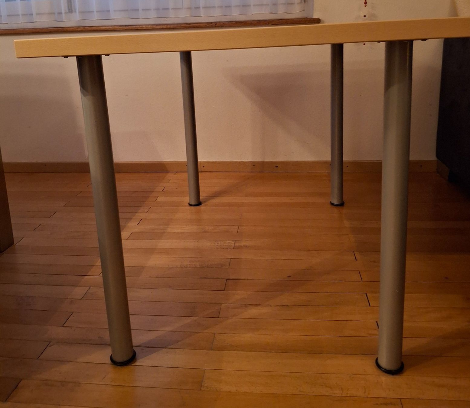 Ikea Tavoli: Tisch – Usato da Rorbas venduto da maj_2hg5 1