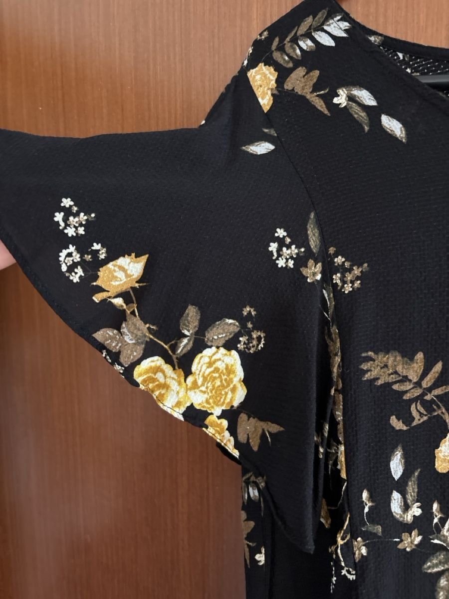 Camicette: Blumen Bluse S von Soaked – Usato da Rünenberg venduto da ZwergLi100 1