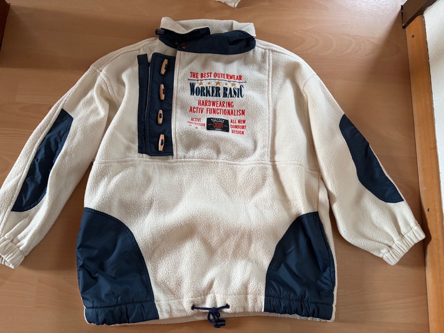 Pulls et sweat-shirts: Pull Style Polaire 164 – D'occasion à Courcelon par odi_9mjv