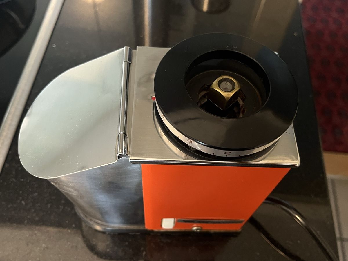 Turmix Kaffeemaschinen & Espressomaschinen: Turmix Espresso Typ 808 Kaffeemühle – Gebraucht aus Niederurnen von gebrauchtbrauchbar 3