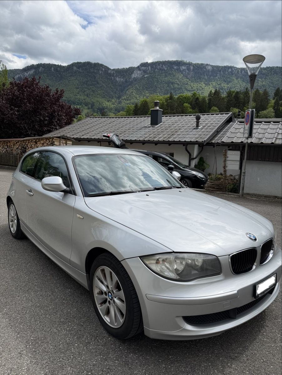 BMW Automobili: BMW 116i - 2011 – Usato da Moutier venduto da YvanAlves 8