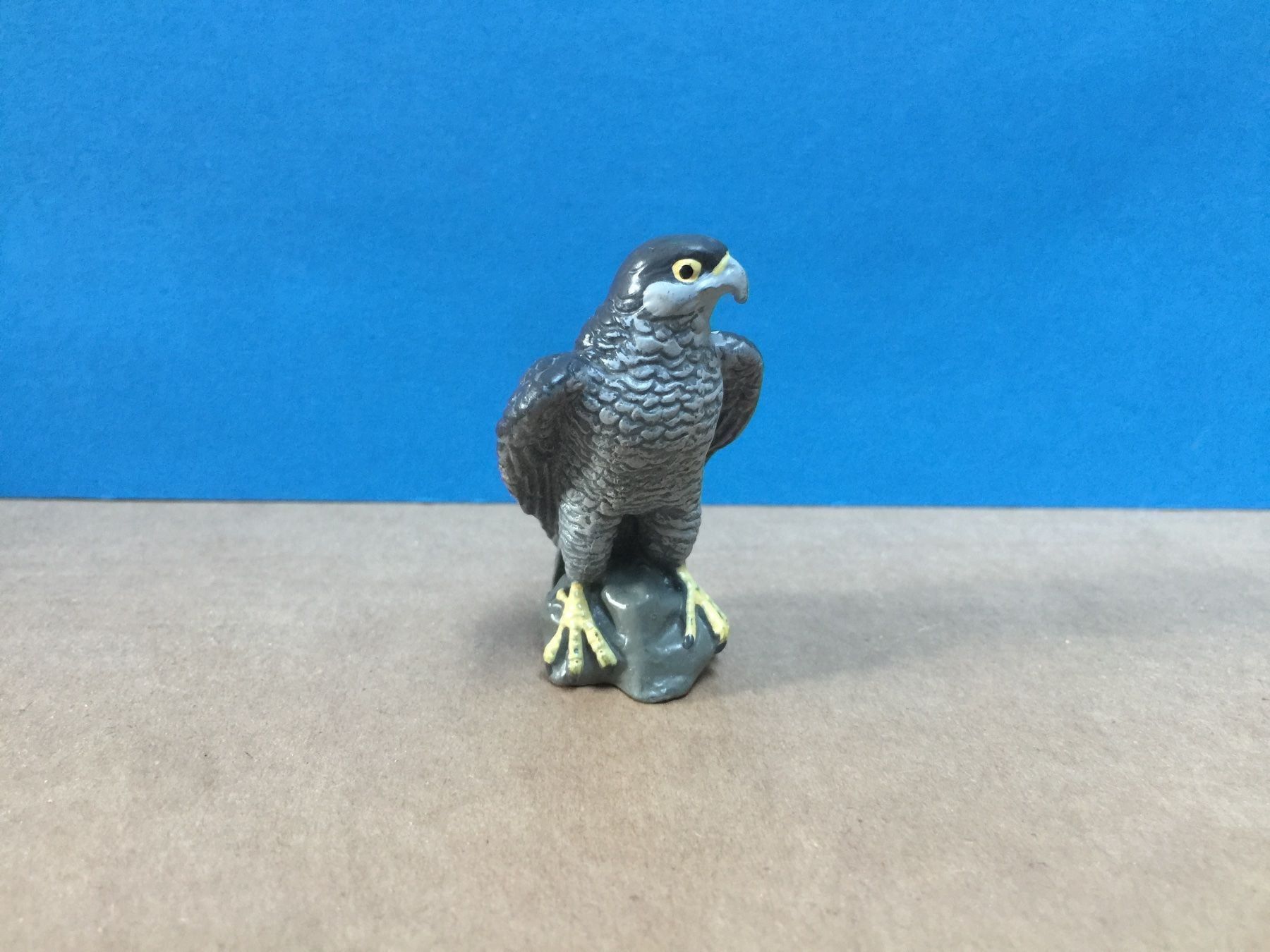 Schleich Statuette: Schleich Wanderfalke 16705 Vogel – Usato da Ennetbaden venduto da mapa05 3