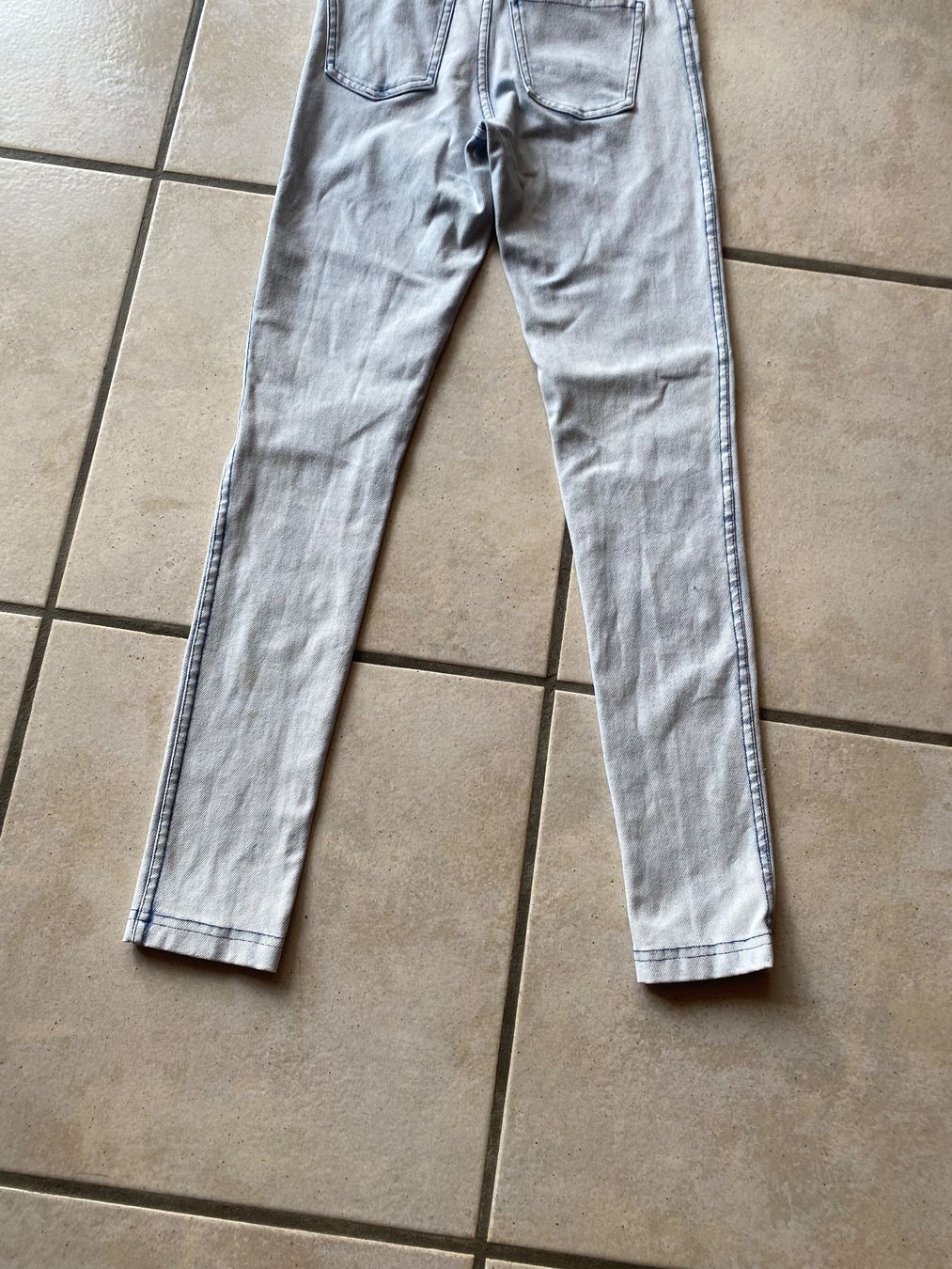 H&M Pantaloni: Jeans 140 H&M – Usato da Orpund venduto da Mary8972 1