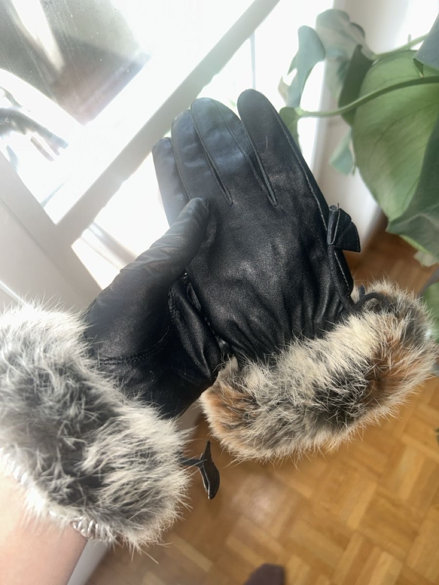Guanti & manicotti: Leather & fur Gloves  – Nuovo (secondo la descrizione) da Lausanne venduto da Audrayaya 1