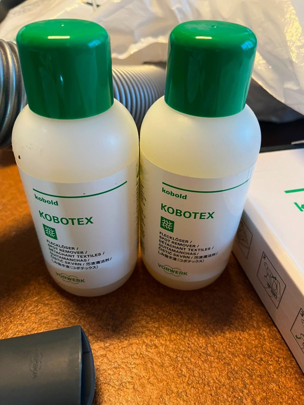 Vorwerk Staubsauger & Zubehör: Vorwerk Staubsauger Set Kobold VT300 – Gebraucht aus Jona von dardavdan 6