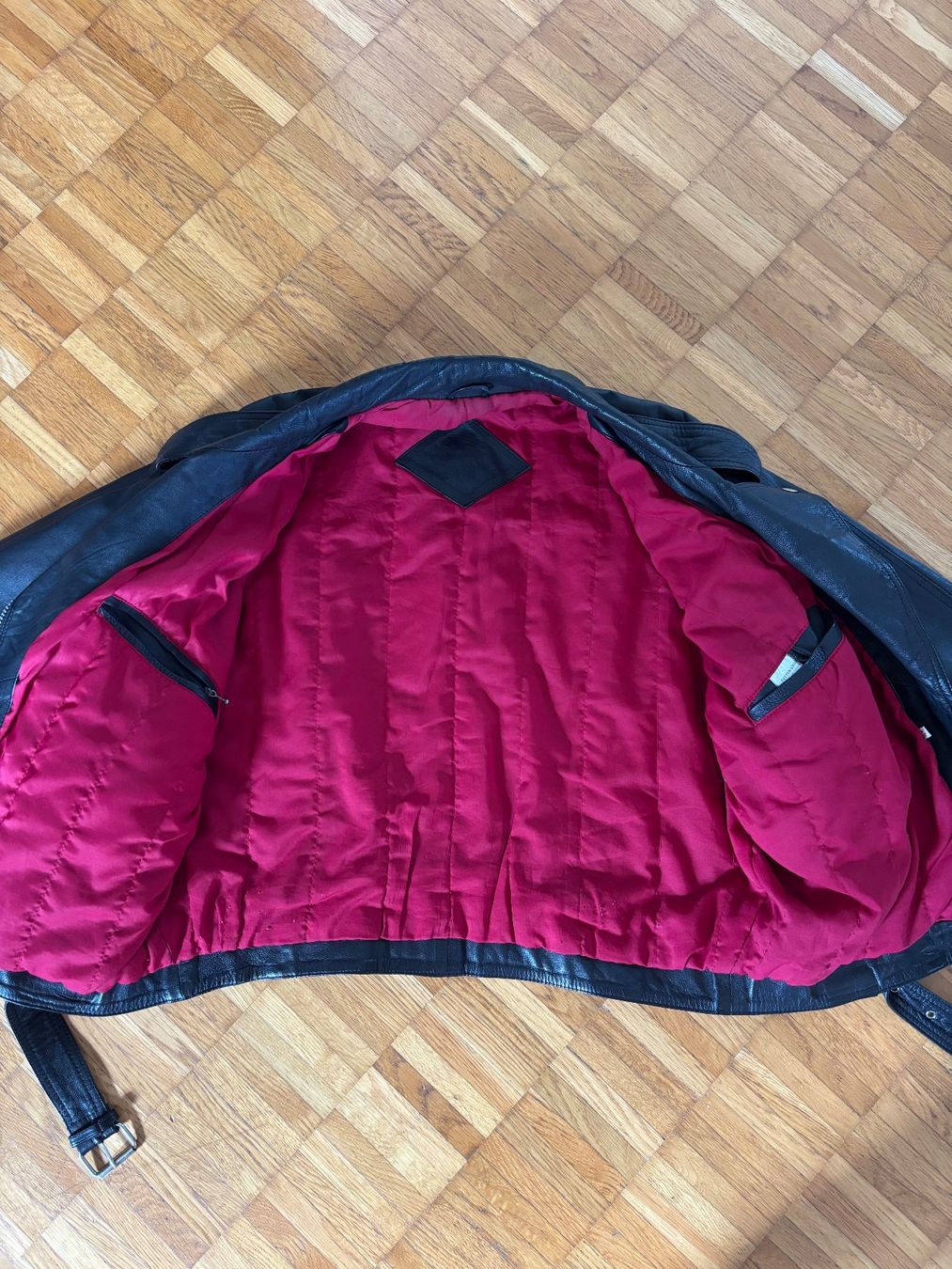 Vestes: Lederjacke schwarz mit Innenfutter – D'occasion à Rhäzüns par Nadl77 2