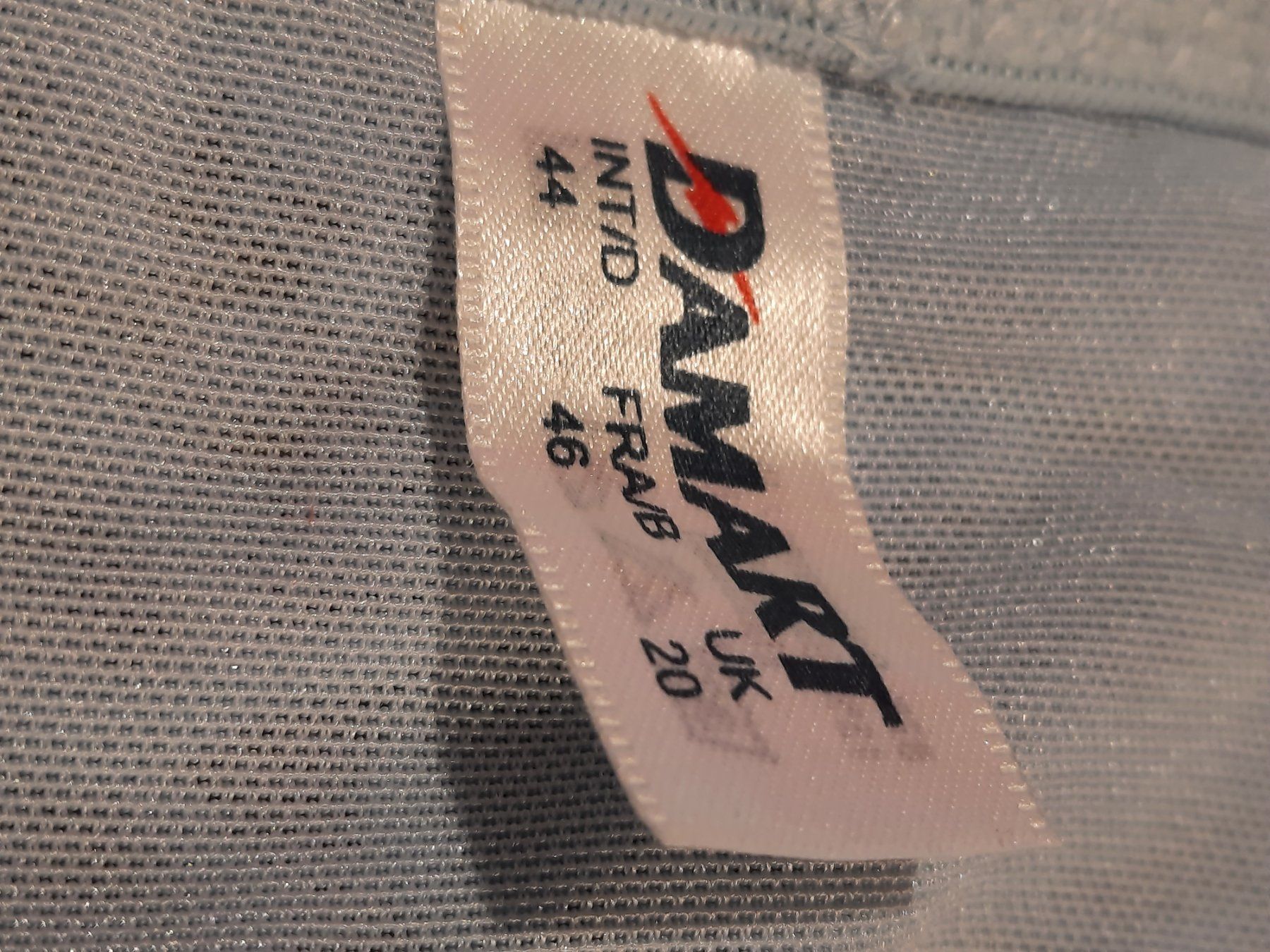 Altra biancheria intima: hellblaues, elastisches BH- Hemd und Spitzenslip – Usato da Busswil BE venduto da balu37 5