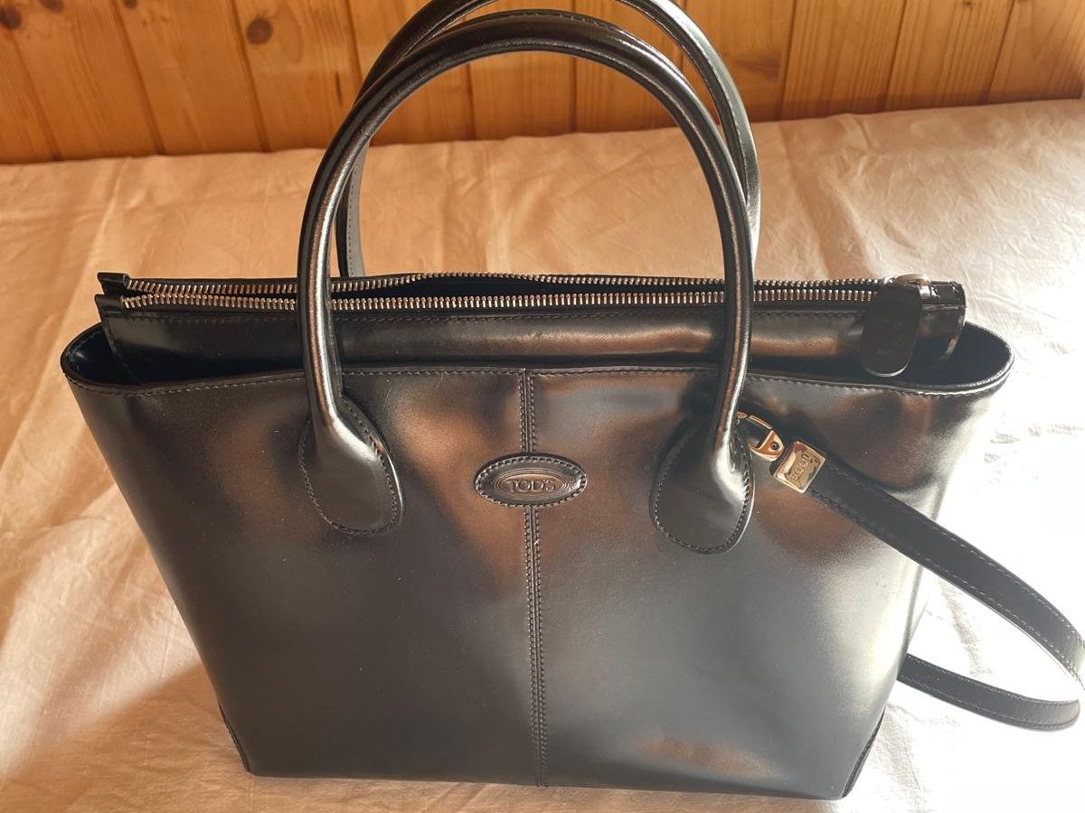 Tod'S Borse da donna: TOD'S Handtasche schwarz – Nuovo (secondo la descrizione) da Ebnat-Kappel venduto da carastellabella