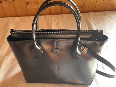 TOD'S Handtasche schwarz