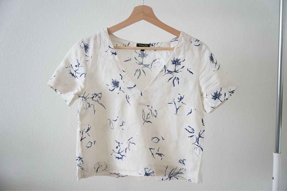 Massimo Dutti Chemisiers: Massimo Dutti Oberteil Grösse S Blumen Leinen – Neuf (Voir description) à Olten par Sebbwen