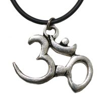 Anhänger OM Metall Farbe Silber Indien Kettenanhänger Hippie