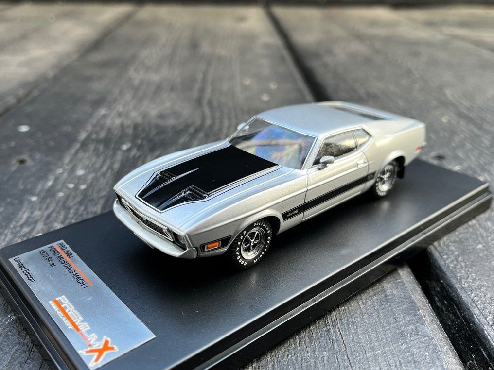 Ford Modellini d'auto: Ford Mustang Mach1 (1973) – Nuovo e nell'imballaggio originale da Flawil venduto da Imperiosud 2