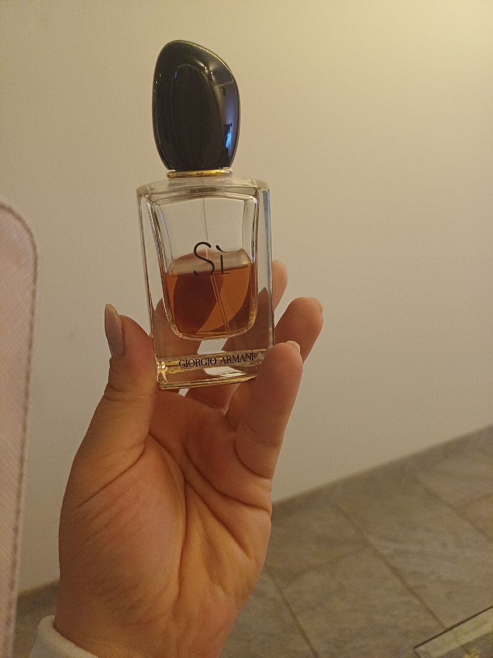 Armani Profumi & Eau de Toilette: Giorgio Armani Sì Eau de Parfum 50ml – Usato da Ostermundigen venduto da Loulilou86 1