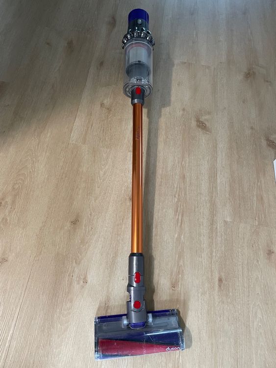 Dyson V10 Absolute | Kaufen auf Ricardo