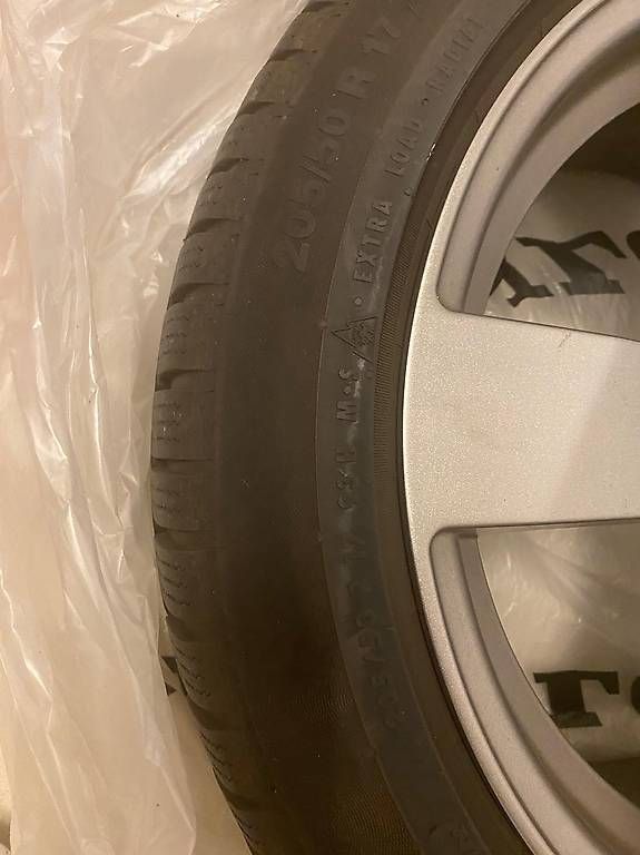 Cerchioni: Cerchioni DEZENT 250/50 R17 – Usato da Comano venduto da fam_lcq8 1