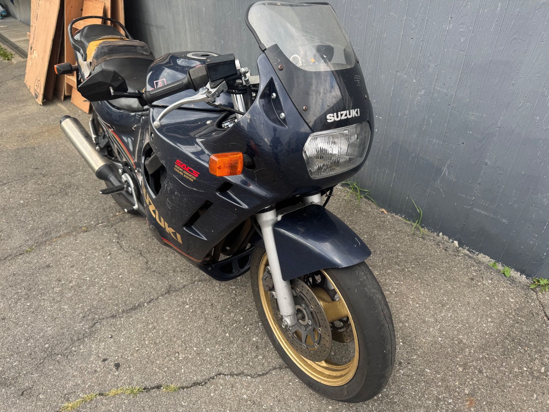 Strada: SUZUKI Motorrad für Export – Usato da Siebnen venduto da leo_bk86 1